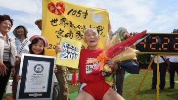 日105歲老人跑百米 破吉尼斯世界紀錄