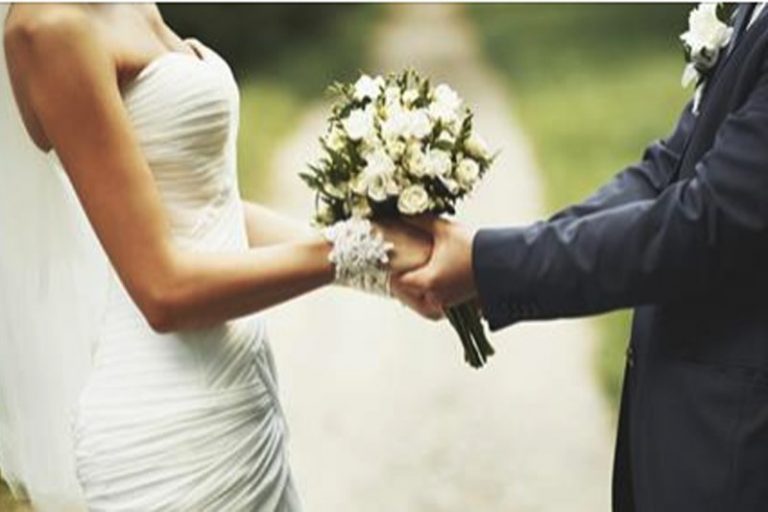 錯過親戚婚禮 美夫妻竟收婚宴餐費賬單