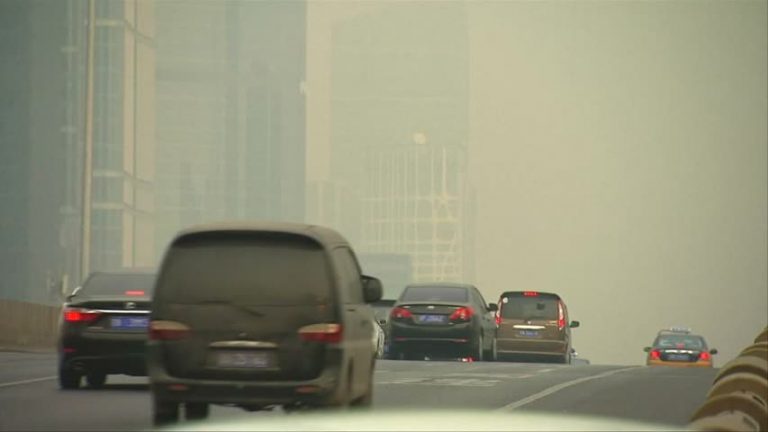 重霧霾再襲華北  北京發佈紅色預警