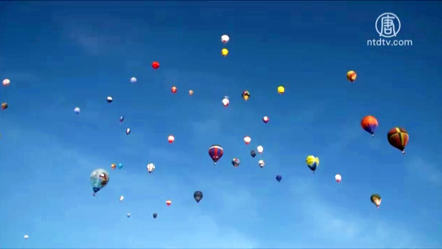 迪拜氣球大賽 空中表演多姿多彩