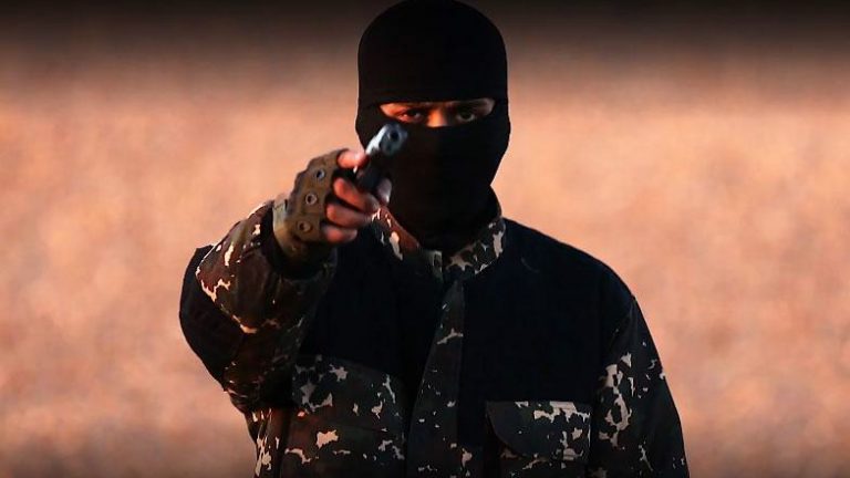 母親勸兒子離開ISIS 兒子將母舉報并當眾處決