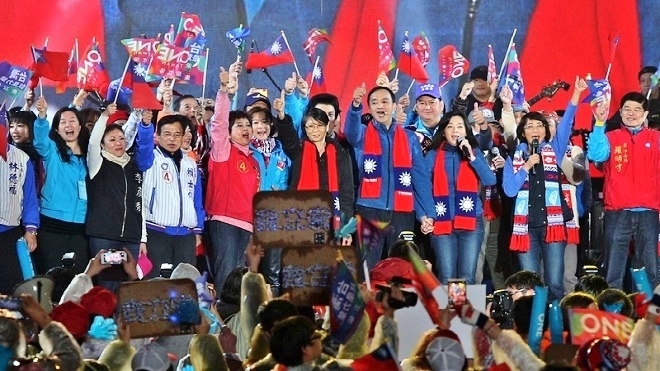 選前之夜 朱立倫籲團結 馬英九鞠躬