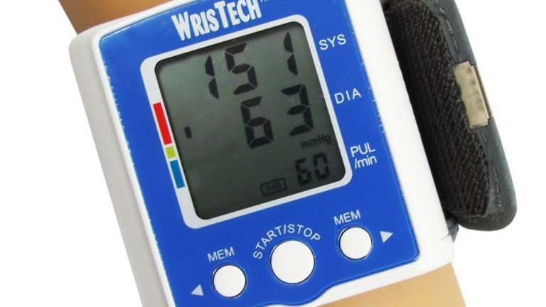 North American Healthcare 臂式電子血壓計