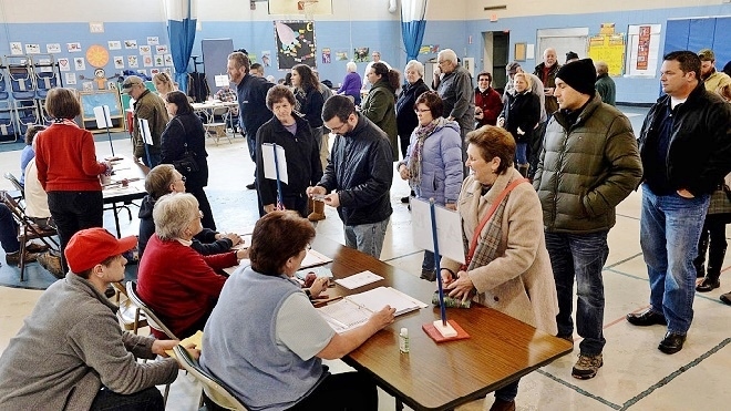 新罕布希爾州初選  川普桑德斯領跑