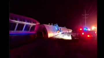 Amtrak火車堪薩斯州脫軌 20人傷