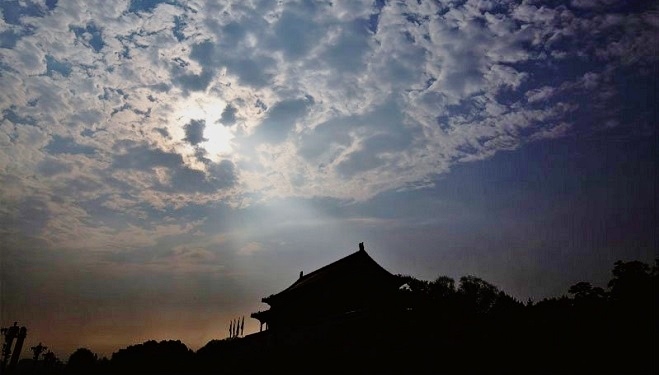 【禁聞】美學者：腐敗將使中國結束一黨專政