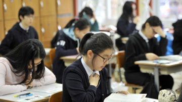 找人代考留学美国 中国学生及枪手断送未来