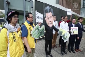 我爸是梁特 泛民促梁振英問責下臺