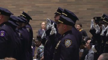 NYPD升職典禮 華裔警員榮升警長