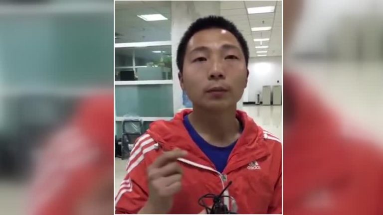 攝警暴力執法  蘭州青年被毆皮開肉綻