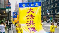 法轮功万人大游行震撼曼哈顿（组图）