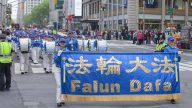 法轮功万人大游行 曼哈顿各界感受美好