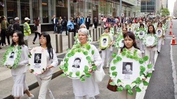 庆大法日纽约盛大游行  法轮功学员诉心声