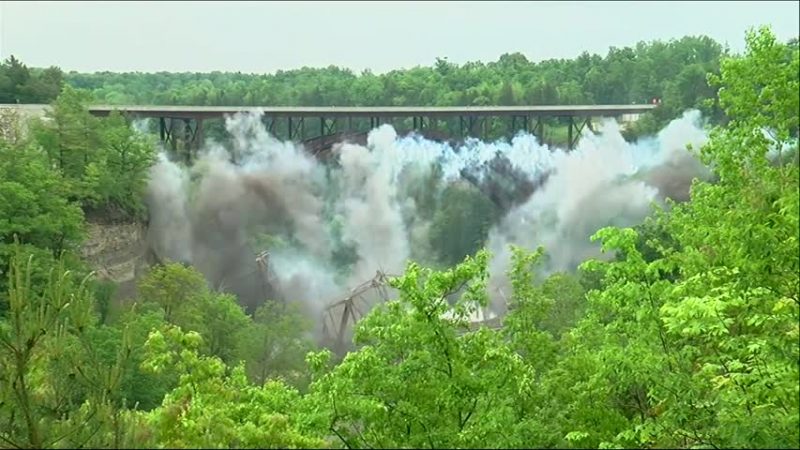 促進地區經濟 紐約州長炸掉老舊大橋