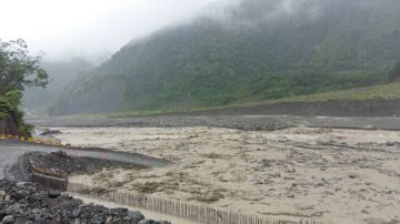 土石流红色警戒82条 高屏豪雨传灾情