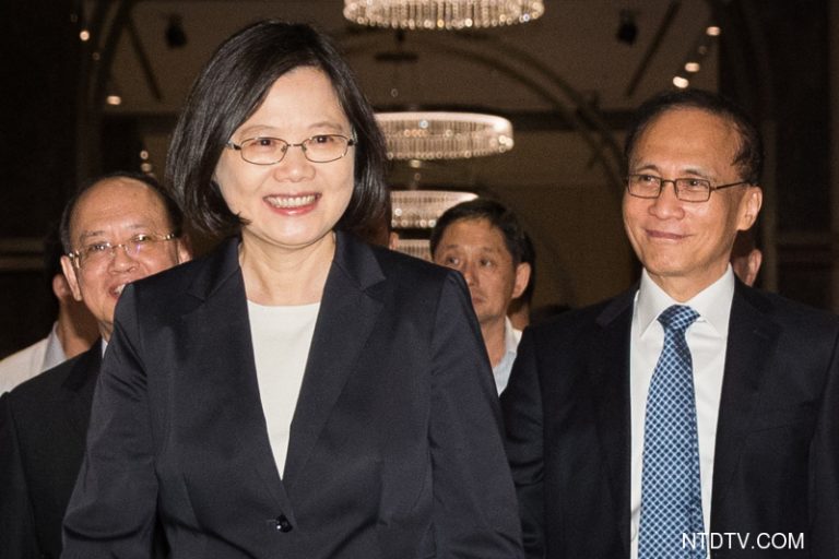 就職滿月 蔡英文總統滿意度民調54.17%