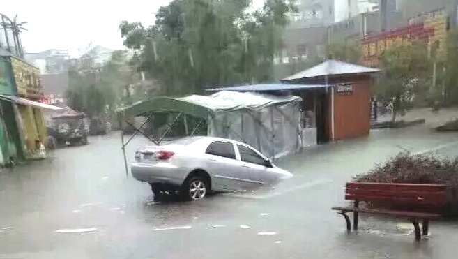 中國南部暴雨洪水 降雨黃色警報持續