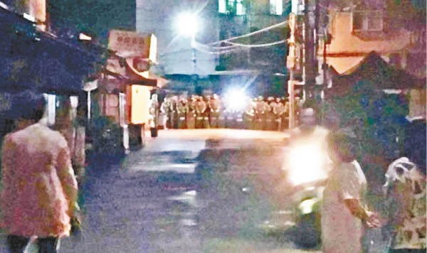 烏坎村罷市遊行 上千武警封村