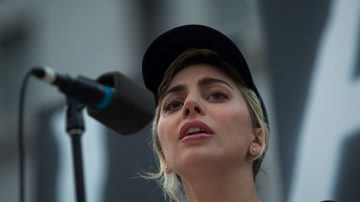 【禁聞】Lady Gaga見達賴 遭中共封殺