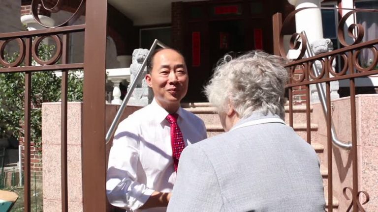 尋求連任 史塔文斯基遞交簽名 公布競選財務