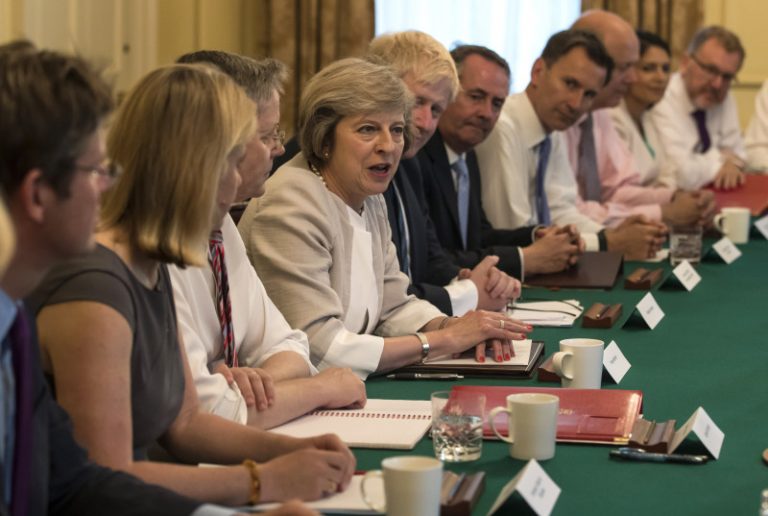 英国议会批准更新「三叉戟」核武系统