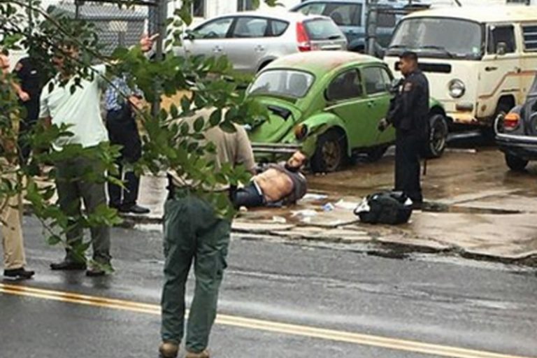 紐約爆炸案嫌犯落網 警匪激烈槍戰1警察中槍