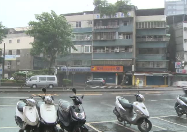 梅姬威脅遽增！20縣市超大豪雨、大豪雨特報