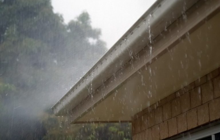 環境部暴風雨警告：大溫將有連續的降雨和大風