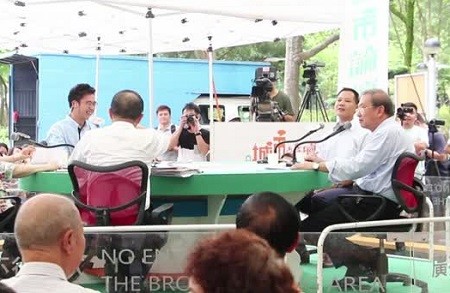 宣誓風波激化 梁振英圖政治籌碼