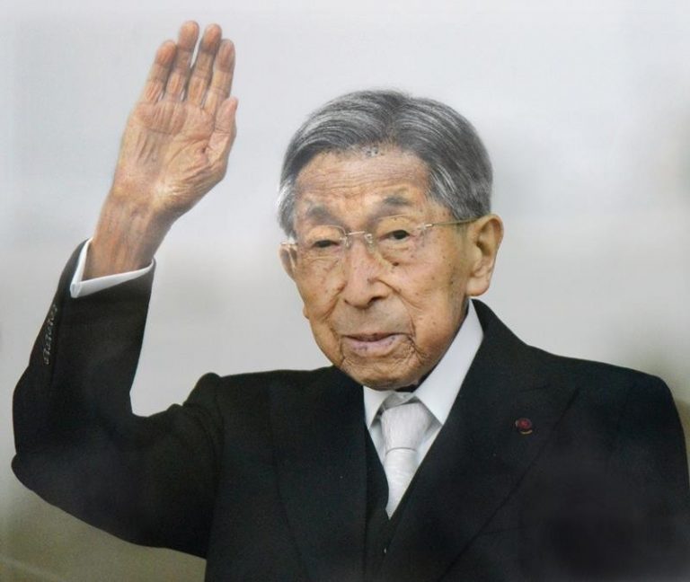 昭和天皇胞弟 三笠宮百齡逝世