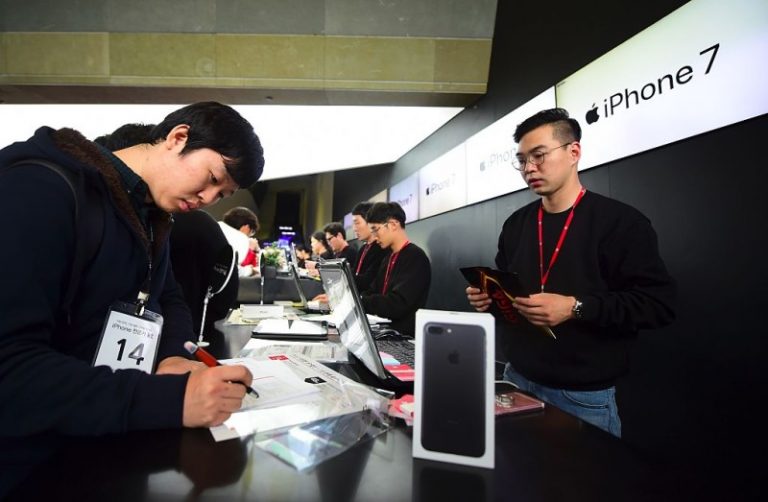 推新品影響iPhone 7銷量 iPhone SE喊卡？