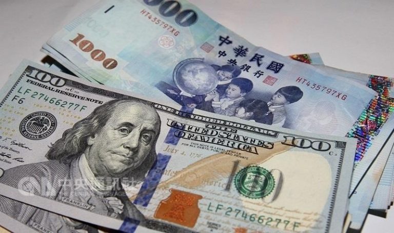 外資打包走人 台股匯大潰堤 新台幣重貶2.12角
