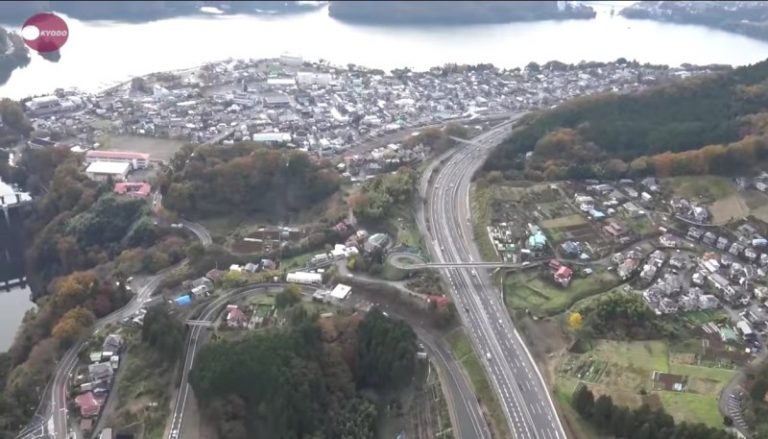 日紀子妃及皇孫箱型車 高速路追撞所幸無人傷