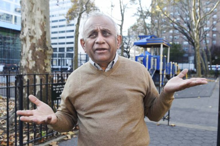年薪10萬美元沒事做 72歲翁告紐約一大學
