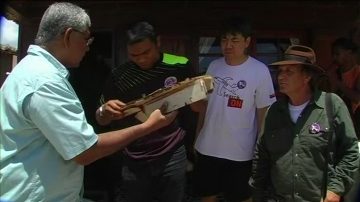 失踪MH370：乘客家属吁各方继续搜寻