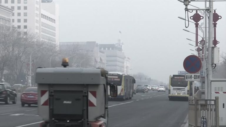 少放爆竹難驅霾 北京城年味減