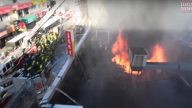 纽约法拉盛市中心大火 浓烟密布交通打结(视频)
