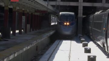 车厢如冰箱 Amtrak列车半路停电数小时