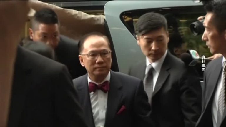 港前特首曾蔭權行為失當定罪 判監20個月