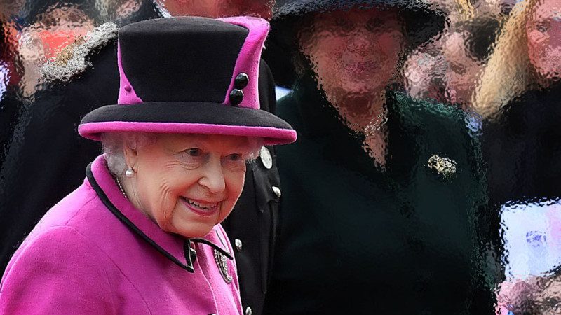 英女王招聘 3万镑年薪雇社媒管理员