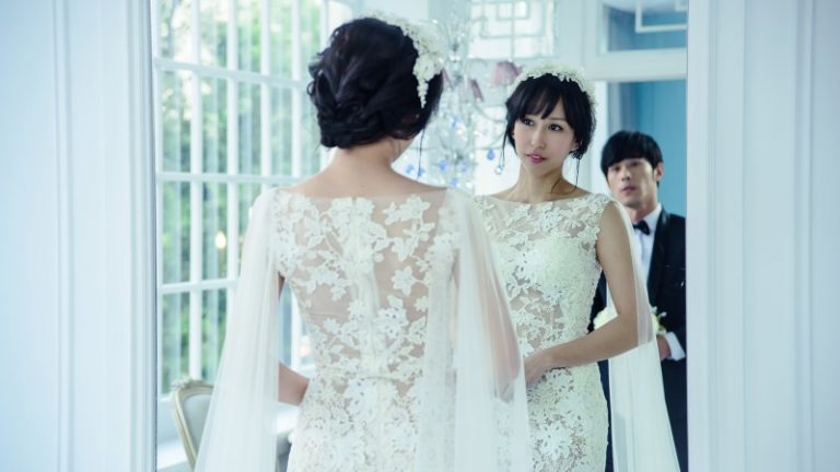 潘嘉麗首穿婚紗想逃婚 「結婚倒數180天」感動獻映