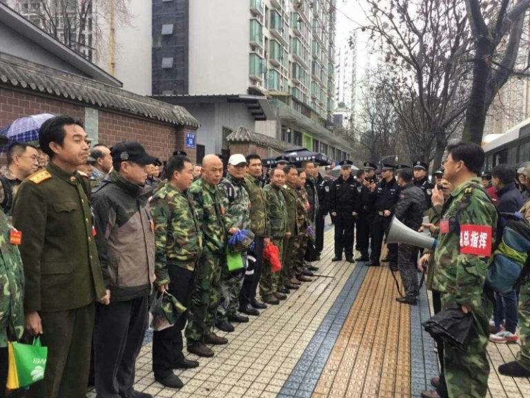 逾千老兵擬再圍軍委大樓 中共恐慌抓組織者