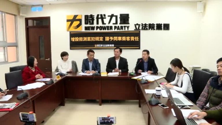 幫時力議員選舉站台？ 柯P：要居間協調