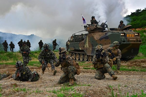 美韩联合军演 强力应对朝鲜挑衅