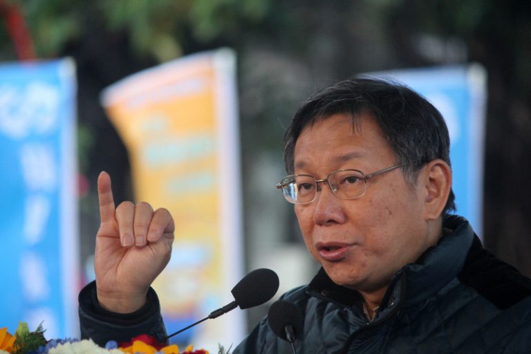 收到LINE算加班 柯文哲：不贊成下班LINE不停