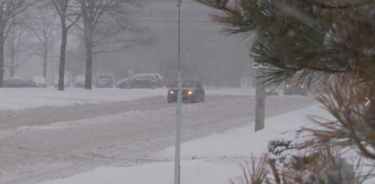 大多倫多部分地區發暴雪警告 最高達30厘米降雪