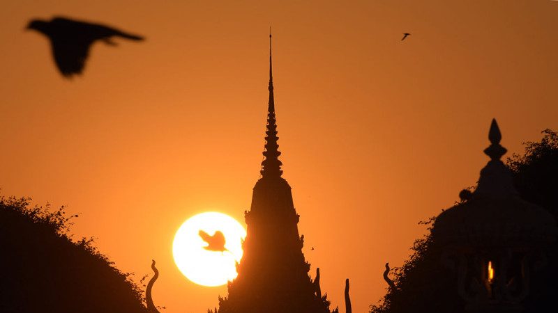 空拍柬埔寨皇宫 台游客被捕没收设备