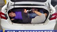 四中国人挤后备箱偷渡美被捕  转作证人