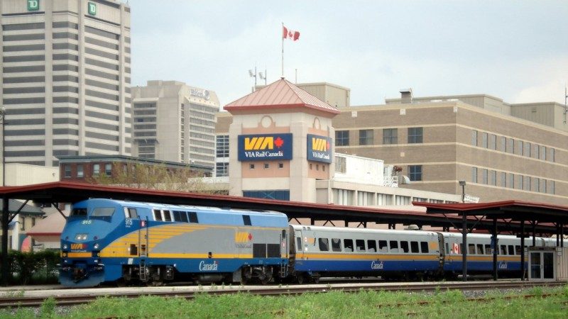 加拿大150岁 年轻人7月可150元坐火车逛遍全国