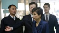朴槿惠押送劳房 亲信干政大事记
